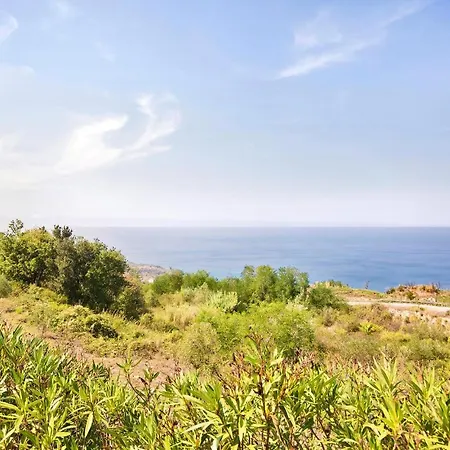 Casa vacanze Nice home in S.Giovanni Zambrone w/ WiFi&2 Bedrooms Zaccanopoli