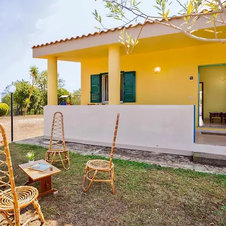 Nice home in S.Giovanni Zambrone w/ WiFi&2 Bedrooms Casa vacanze